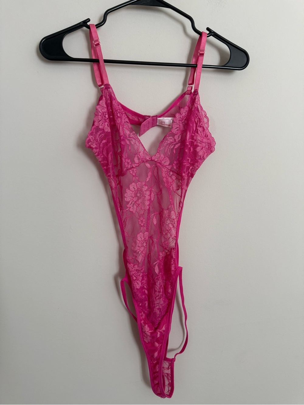 NWOT Hot Pink Floral Lace Teddy Bodysuit Sheer Cutout Lingerie Size L Romantic